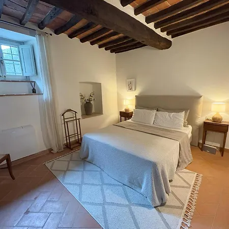 'under The Tuscan Sun' - Beautiful With Swimming Pool Near Apartment